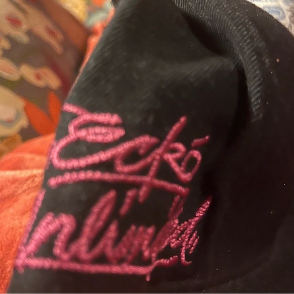 ECKO UNLTD package (2) jeans (2) Jackets tees & polos (5) coordinating hats - Picture 13 of 16